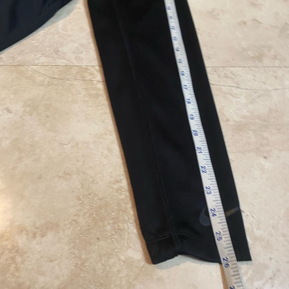 Nike Golf ⛳️ 1/4 Zip Pullover - Picture 3 of 8